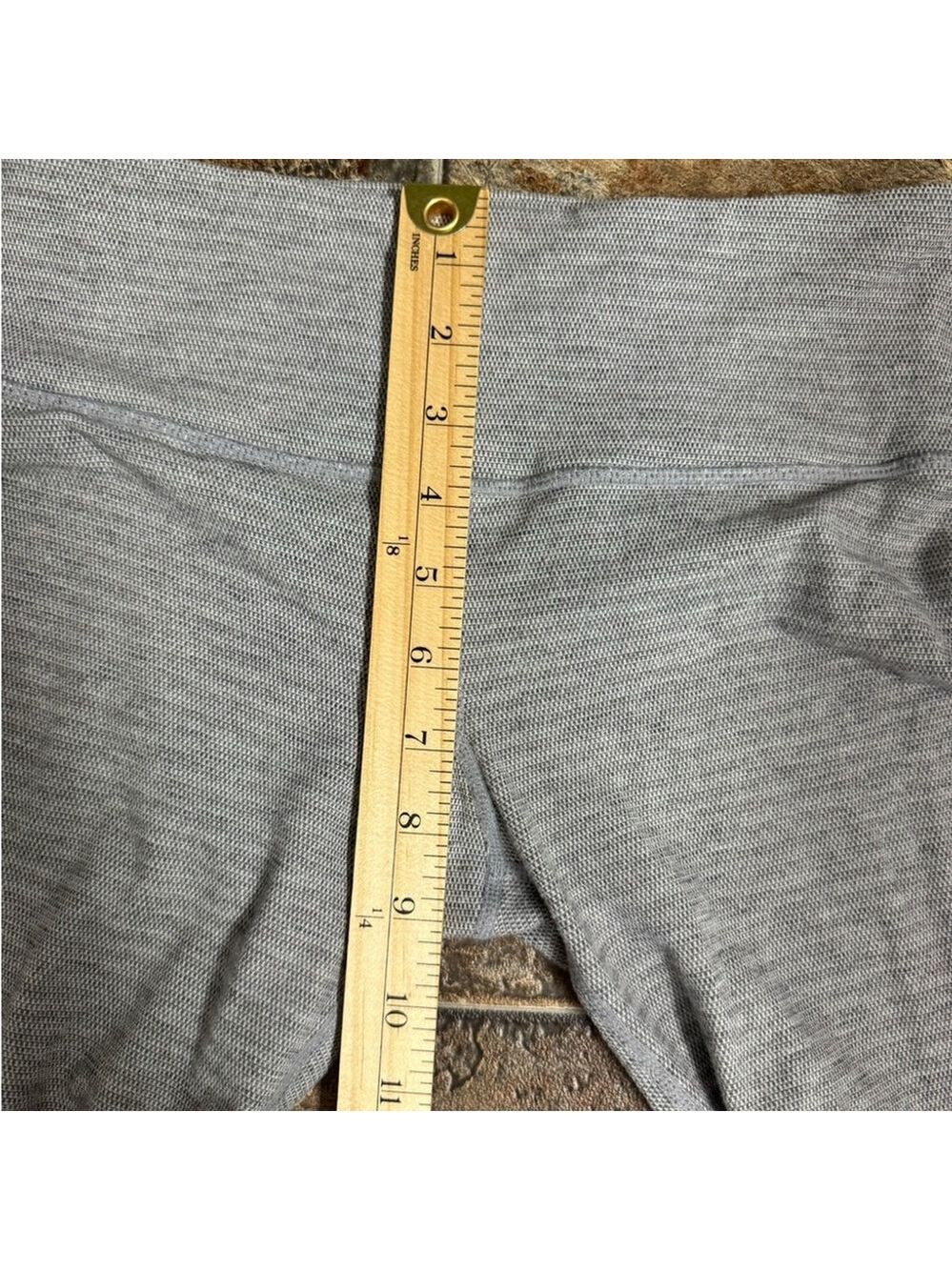 Lululemon Gray Seamless Leggings Size 4 - Picture 9 of 9
